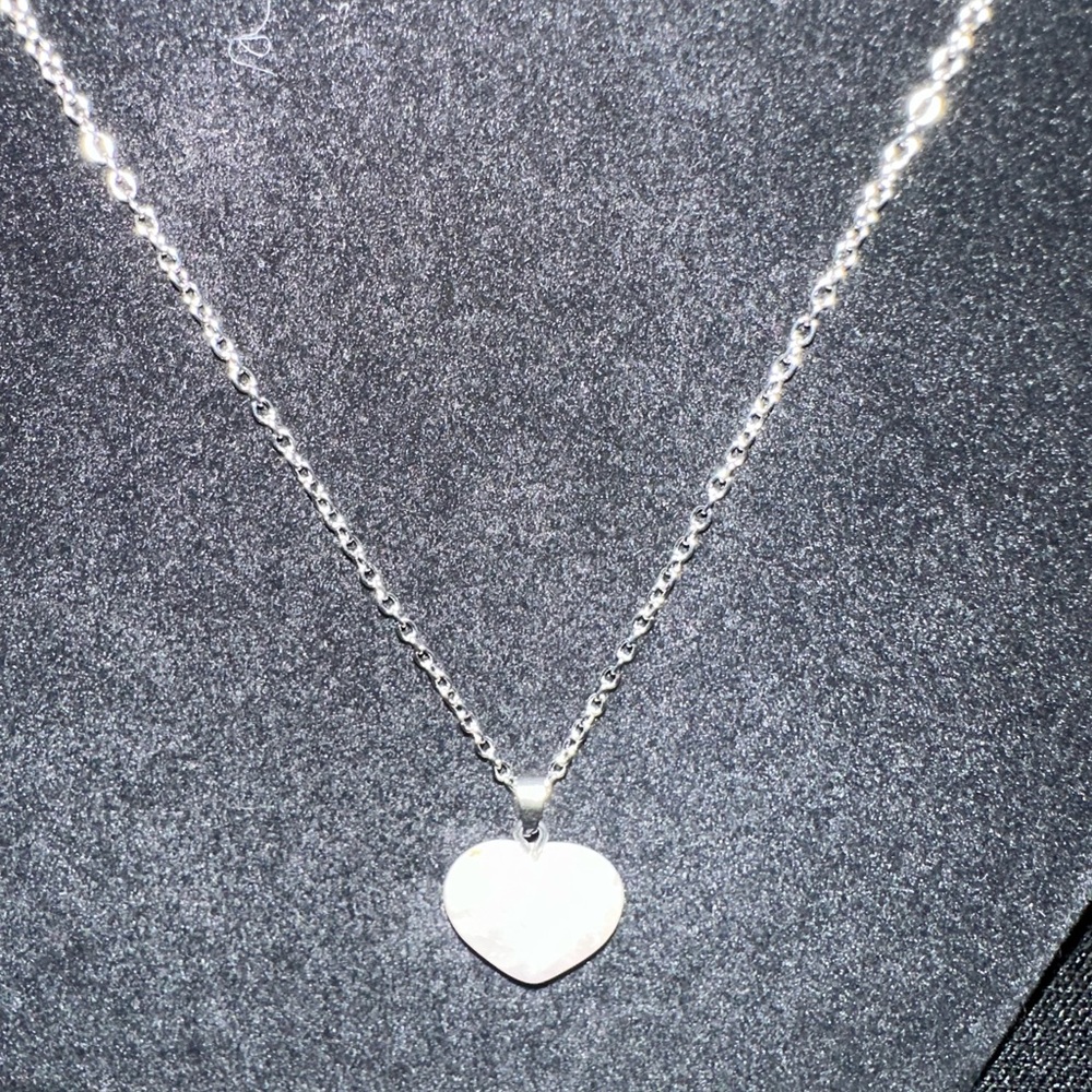 Hand made by me Rose quartz necklace, rose quartz & garnet earrings & bracelet - Picture 2 of 4
